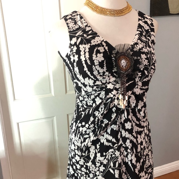 Vintage Cascade Asymmetrical Embellished Dress - Picture 9 of 15